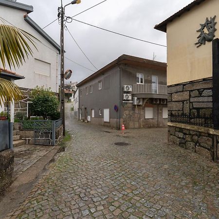 Casa Da Petisqueira 61 - Paredes-Oporto Rebordosa Kültér fotó